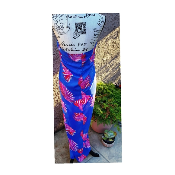 Tropical print strapless one piece - Picture 4 of 4